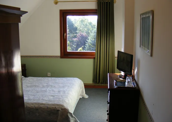 فندق Nr 100 Panzio Szolgaltatasok 3*