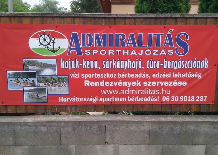 فندق Nr 100 Panzio Szolgaltatasok 3*