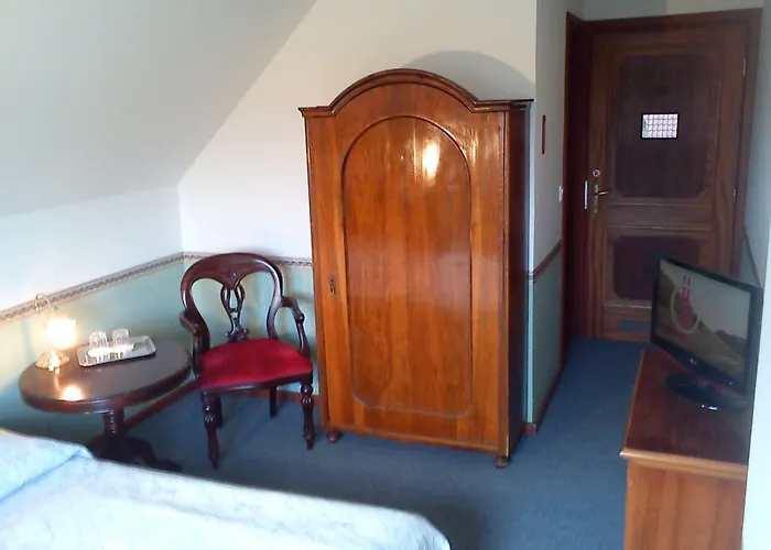 Hotell Nr 100 Panzio Szolgaltatasok